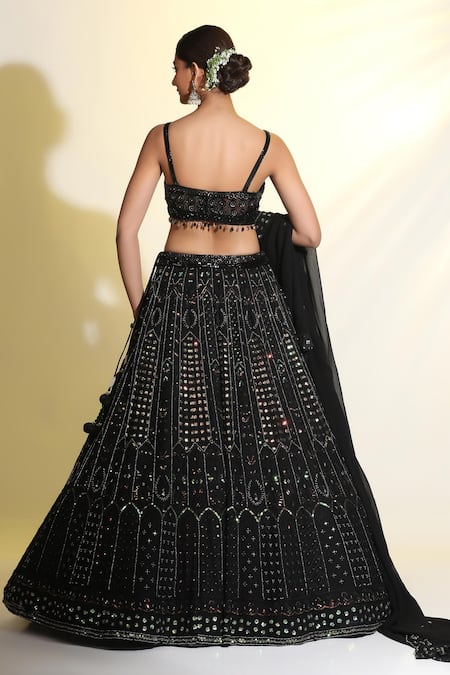 Meenagurnam Black Net, Georgette Sequins, Beads, Cut Flower Embellished Blouse Lehenga Set Online at Aza Fashions Meenagurnam_Black Net, Georgette Sequins, Beads, Cut Flower Embellished Blouse Lehenga Set _Online_at_Aza_Fashions