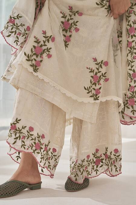 Naaz By Noor_Off White Organza, Chanderi Embroidery Gulabsa Baano Thread Kurta Sharara Set _Online_at_Aza_Fashions