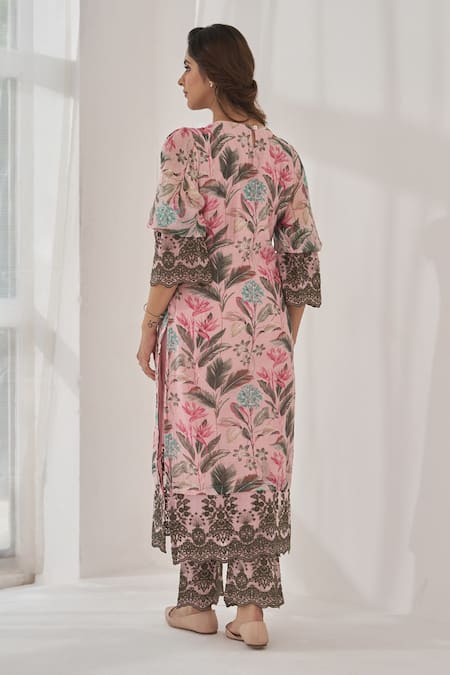 Shop Naaz By Noor Pink Cotton, Organza, Chanderi Gulshan Baano Botanical Print Kurta Set at Aza Fashions Shop_Naaz By Noor_Pink Cotton, Organza, Chanderi Gulshan Baano Botanical Print Kurta Set _at_Aza_Fashions