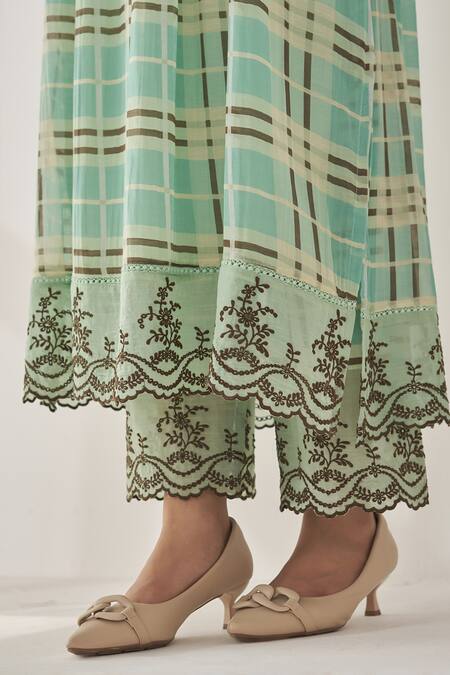 Naaz By Noor Green Cotton, Organza Embroidery, Lace High Neck Geometric Kurta And Pant Set Online at Aza Fashions Naaz By Noor_Green Cotton, Organza Embroidery, Lace High Neck Geometric Kurta And Pant Set_Online_at_Aza_Fashions