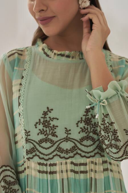 Buy Naaz By Noor Green Cotton, Organza Embroidery, Lace High Neck Geometric Kurta And Pant Set Online at Aza Fashions Buy_Naaz By Noor_Green Cotton, Organza Embroidery, Lace High Neck Geometric Kurta And Pant Set_Online_at_Aza_Fashions