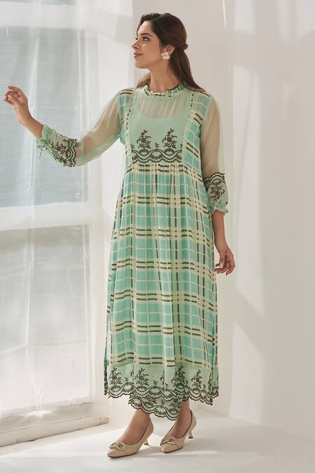 Shop Naaz By Noor Green Cotton, Organza Embroidery, Lace High Neck Geometric Kurta And Pant Set Online at Aza Fashions Shop_Naaz By Noor_Green Cotton, Organza Embroidery, Lace High Neck Geometric Kurta And Pant Set_Online_at_Aza_Fashions