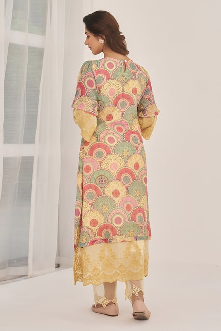 Shop Naaz By Noor Yellow Cotton, Organza, Chanderi Embroidery Noor Baano Printed Kurta Pant Set at Aza Fashions Shop_Naaz By Noor_Yellow Cotton, Organza, Chanderi Embroidery Noor Baano Printed Kurta Pant Set _at_Aza_Fashions