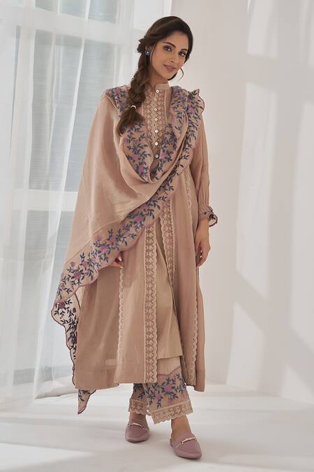 Naaz By Noor_Beige Cotton, Chanderi Lace, Embroidery Mandarin Collar Kurta Pant Set _Online_at_Aza_Fashions
