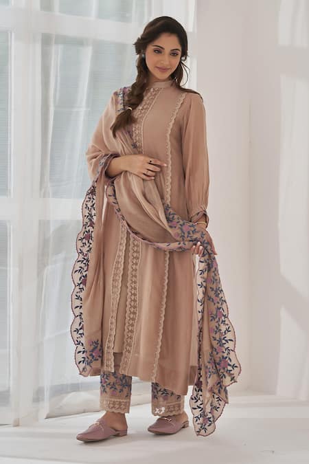 Buy_Naaz By Noor_Beige Cotton, Chanderi Lace, Embroidery Mandarin Collar Kurta Pant Set _Online_at_Aza_Fashions