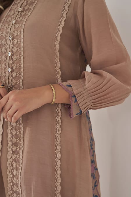 Naaz By Noor_Beige Cotton, Chanderi Lace, Embroidery Mandarin Collar Kurta Pant Set _at_Aza_Fashions