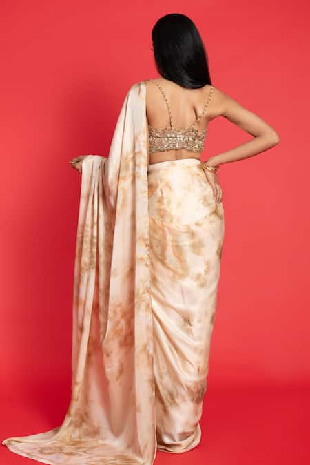 Aurouss Pre-Draped Mug Dye Print Saree With Blouse 