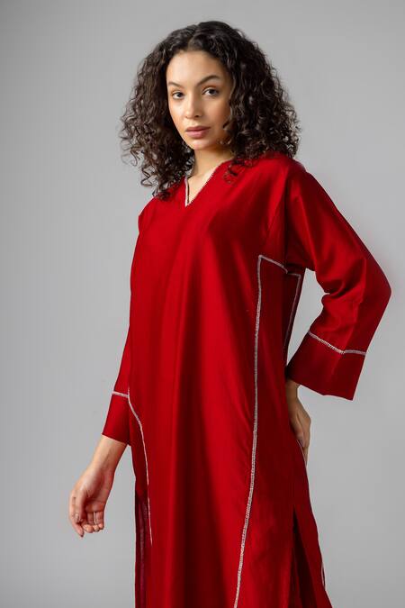 Buy Bihart Red Cotton, Silk, Organza Embroidery Split V-neck Threadwork Kurta Trouser Set Online at Aza Fashions Buy_Bihart_Red Cotton, Silk, Organza Embroidery Split V-neck Threadwork Kurta Trouser Set _Online_at_Aza_Fashions