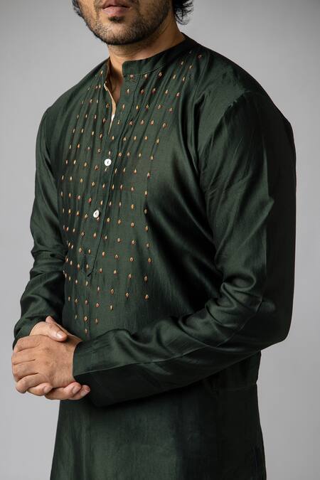 Shop Bihart Green Cotton, Silk Embroidery Threadwork Placket Kurta at Aza Fashions Shop_Bihart_Green Cotton, Silk Embroidery Threadwork Placket Kurta _at_Aza_Fashions