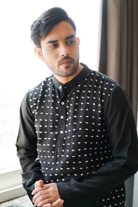 Bihart Black Cotton, Silk Embroidery Loop Threadwork Kurta Online at Aza Fashions Bihart_Black Cotton, Silk Embroidery Loop Threadwork Kurta _Online_at_Aza_Fashions