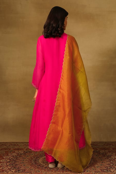 Neha Poddar Paisley Embroidered Bodice Kurta Pant Set 