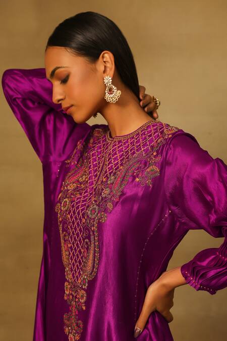 Buy_Neha Poddar_Purple Dupion Silk Embroidery Dabka Round Neck Paisley Tunic _Online_at_Aza_Fashions