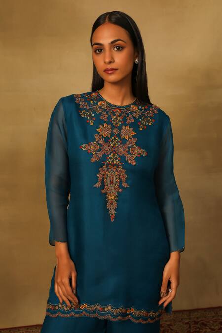 Buy_Neha Poddar_Blue Organza Embroidery Round Neck Flower Kurta Flared Pant Set _Online_at_Aza_Fashions