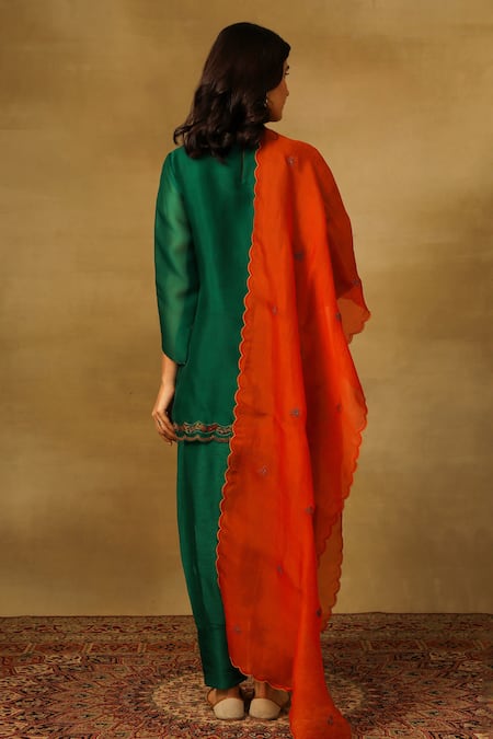 Neha Poddar Flower Embroidered Kurta Pleated Pant Set 