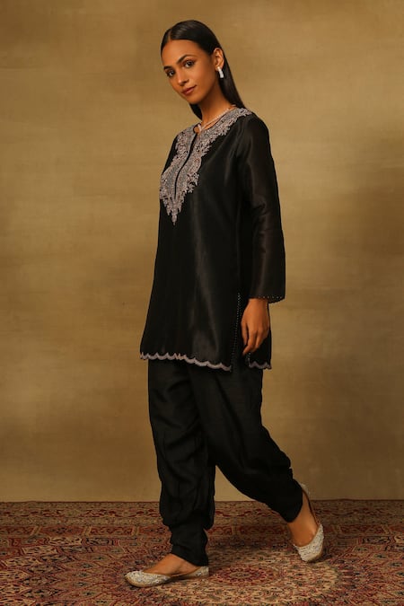 Neha Poddar Embroidered Yoke Kurta With Pleated Pant 