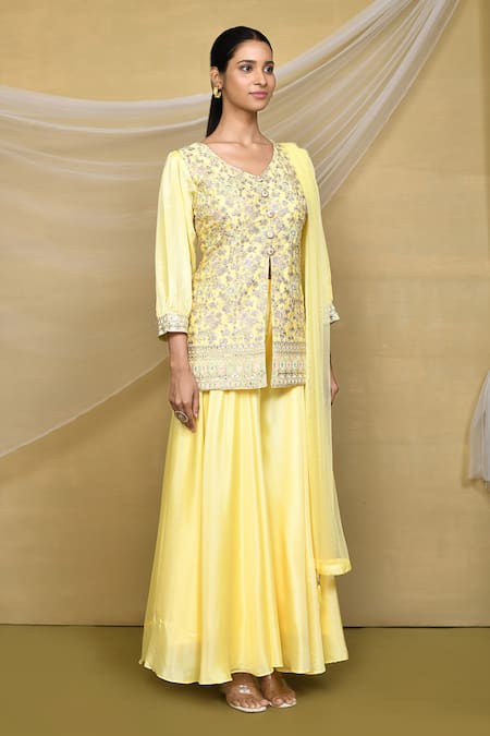 Buy_Samyukta Singhania_Yellow Silk, Georgette, Crepe Sequins, Zari V-neck Embroidered Kurta Palazzo Set 