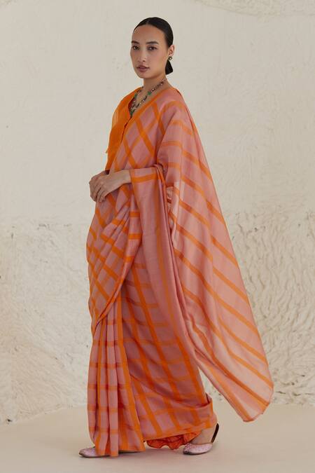 Surmaye_Pink Handloom Cotton Hopscotch Checkered Saree _at_Aza_Fashions