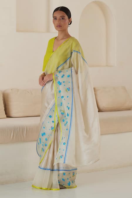 Surmaye Beige Handwoven Organza Mulberry Silk Lasting Vignettes Jamdani Saree 