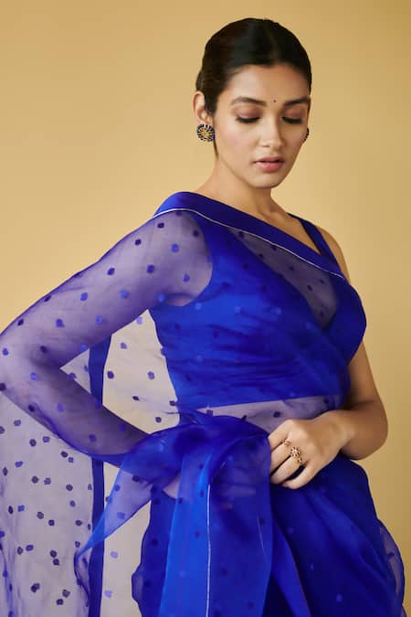 Surmaye_Blue Handloom Cotton Embroidery Wildflower Meadow Silk Jamdani Woven Saree _Online_at_Aza_Fashions