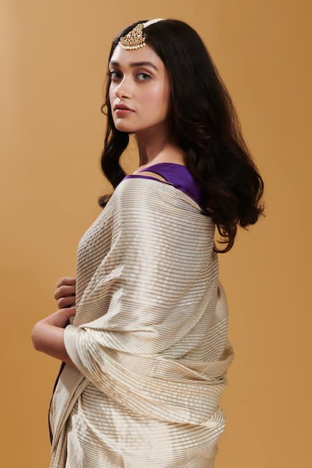 Surmaye Stripe Pattern Handwoven Rippled Saree 