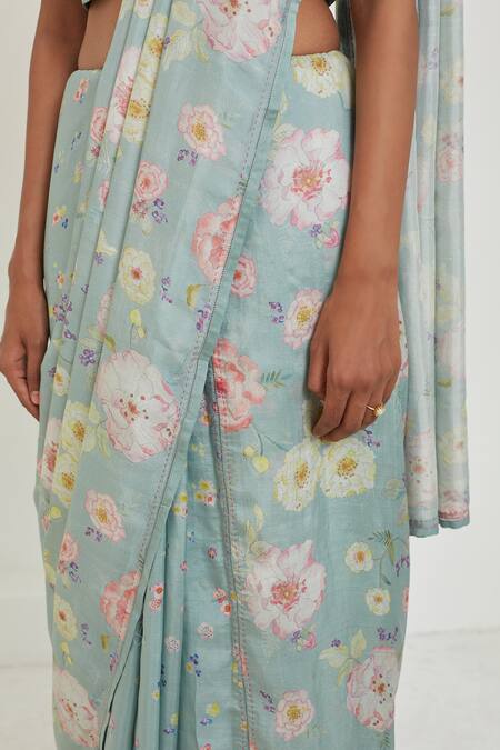 Buy Surmaye Green Handloom Cotton Harmony Floral Print Saree Online at Aza Fashions Buy_Surmaye_Green Handloom Cotton Harmony Floral Print Saree _Online_at_Aza_Fashions