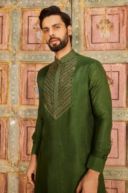 Shop Diyarajvvir Green Cotton, Silk, Linen Metallic Quad Vine Embroidered Yoke Kurta With Pant at Aza Fashions Shop_Diyarajvvir_Green Cotton, Silk, Linen Metallic Quad Vine Embroidered Yoke Kurta With Pant _at_Aza_Fashions