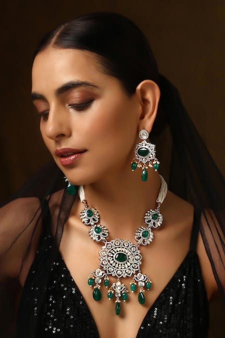 Shop_Swabhimann_Green Stones, Diamonds Polki Embellished Floral Pendant Necklace Set _Online_at_Aza_Fashions