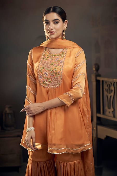 Hirika & Dhruti Yellow Chiffon Embroidery Round Neck Flower Peplum Kurta Sharara Set Online at Aza Fashions Hirika & Dhruti_Yellow Chiffon Embroidery Round Neck Flower Peplum Kurta Sharara Set _Online_at_Aza_Fashions