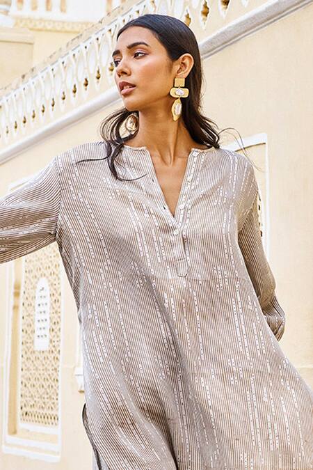 Grassroot By Anita Dongre Grey Viscose, Modal Embroidery Open Neck Drift Hand Block Print Tunic And Pant Set Online at Aza Fashions Grassroot By Anita Dongre_Grey Viscose, Modal Embroidery Open Neck Drift Hand Block Print Tunic And Pant Set_Online_at_Aza_Fashions