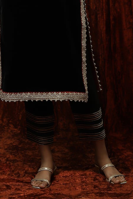 Shikhar Sharma Black Velvet, Silk, Chanderi Pearls Round Neck Dori Embroidered Kurta With Pant Online at Aza Fashions Shikhar Sharma_Black Velvet, Silk, Chanderi Pearls Round Neck Dori Embroidered Kurta With Pant _Online_at_Aza_Fashions