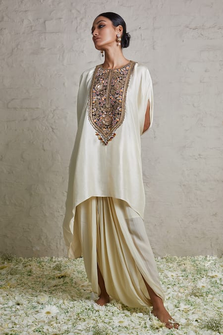 Prisho Floral Embroidered Kaftan & Dhoti Pant Set 