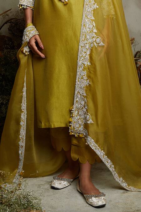 Prisho_Green Silk, Organza Pearls, Sequins, Thread Floral Jaal Kurta Pant Set _Online_at_Aza_Fashions