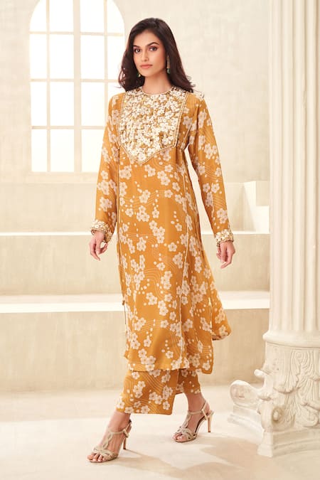 Taavare Gold Organza, Tissue Applique, Floral Print Embroidered Yoke Kurta And Pant Set Online at Aza Fashions Taavare_Gold Organza, Tissue Applique, Floral Print Embroidered Yoke Kurta And Pant Set_Online_at_Aza_Fashions