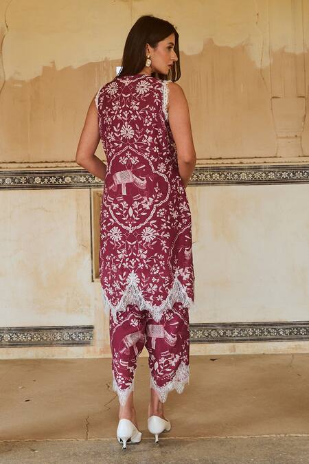 Sage Saga_Red Chanderi Lace, Embroidery Scoop Neck Jamuna Printed Kurta Salwar Set _at_Aza_Fashions