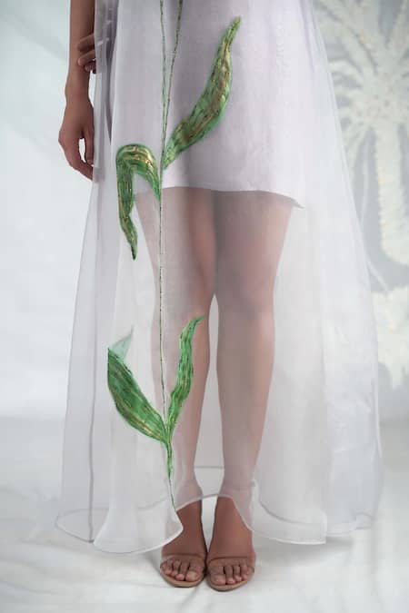 Shop Seesa Grey Organza Round Neck Aysel Sunflower Long Dress Online at Aza Fashions Shop_Seesa_Grey Organza Round Neck Aysel Sunflower Long Dress _Online_at_Aza_Fashions