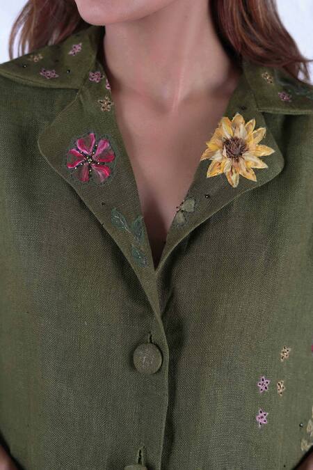 Seesa Green Linen Embroidery Collared Evara Peridot Sunflower Shirt Online at Aza Fashions Seesa_Green Linen Embroidery Collared Evara Peridot Sunflower Shirt _Online_at_Aza_Fashions