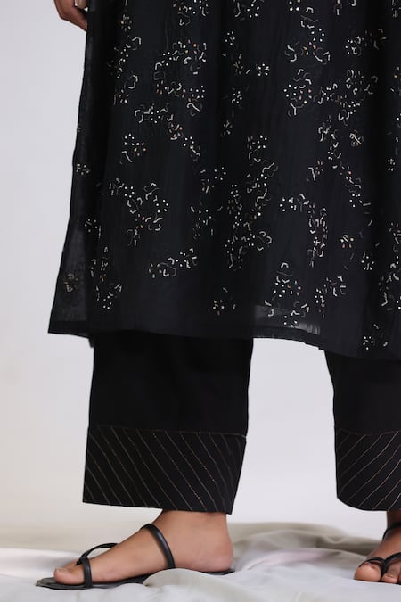 Beige_Black Chanderi, Cotton Satin Floral Embroidered Pintucked Kurta And Pant Set _at_Aza_Fashions