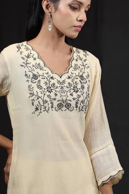 Buy_Beige_Off White Chanderi, Cotton Satin Sequins, Mirrors, Floral Kurta And Pant Set_Online_at_Aza_Fashions