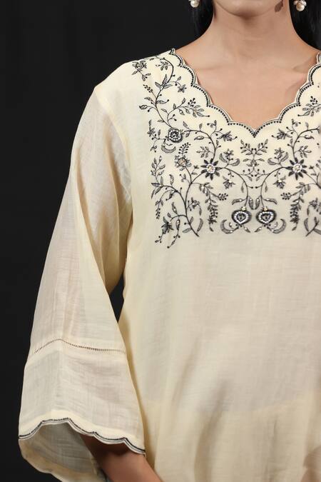 Shop_Beige_Off White Chanderi, Cotton Satin Sequins, Mirrors, Floral Kurta And Pant Set_Online_at_Aza_Fashions