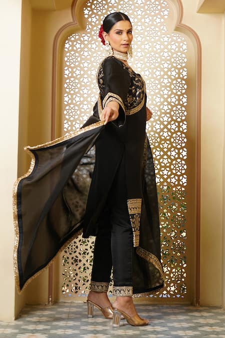 Monk & Mei By Sonia Anand_Black Organza, Brocade, Silk Sequins, Ghazal Musk Bloom Woven Kurta Pant Set _at_Aza_Fashions