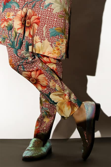 MR. Ajay Kumar Multi Color Linen Embroidery Rewaz Printed Kurta Pant Set at Aza Fashions MR. Ajay Kumar_Multi Color Linen Embroidery Rewaz Printed Kurta Pant Set _at_Aza_Fashions