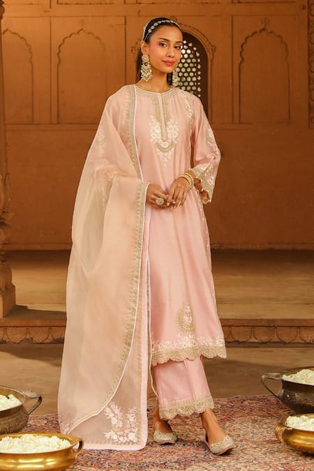 Sheetal Batra Pink Kurta And Palazzo Silk Chanderi Embroidered Kashmiri Yasna Set 