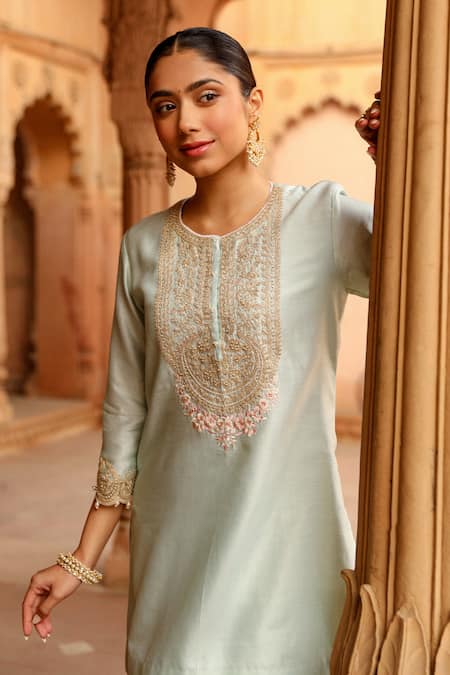 Shop Sheetal Batra Green Silk, Chanderi, Satin Round Neck Arisa Embroidered Kurta With Salwar Online at Aza Fashions Shop_Sheetal Batra_Green Silk, Chanderi, Satin Round Neck Arisa Embroidered Kurta With Salwar _Online_at_Aza_Fashions
