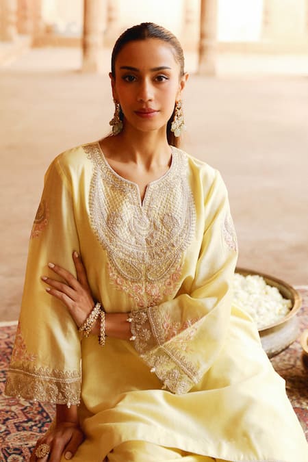 Sheetal Batra Yellow Silk, Chanderi, Satin Embroidery Split V-neck Ashira Kurta With Salwar at Aza Fashions Sheetal Batra_Yellow Silk, Chanderi, Satin Embroidery Split V-neck Ashira Kurta With Salwar _at_Aza_Fashions