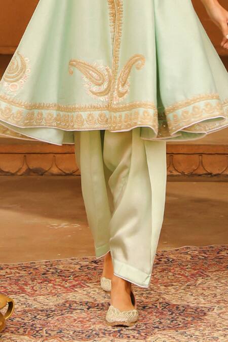 Shop Sheetal Batra Green , Chanderi, Satin, Organza Fajr Short Anarkali Salwar Set Online at Aza Fashions Shop_Sheetal Batra_Green , Chanderi, Satin, Organza Fajr Short Anarkali Salwar Set _Online_at_Aza_Fashions