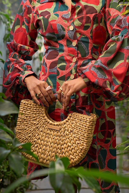 ZiP by Payal & Zinal_Red Georgette Collared Effervescent Abstract Pattern Shirt Dress _Online_at_Aza_Fashions