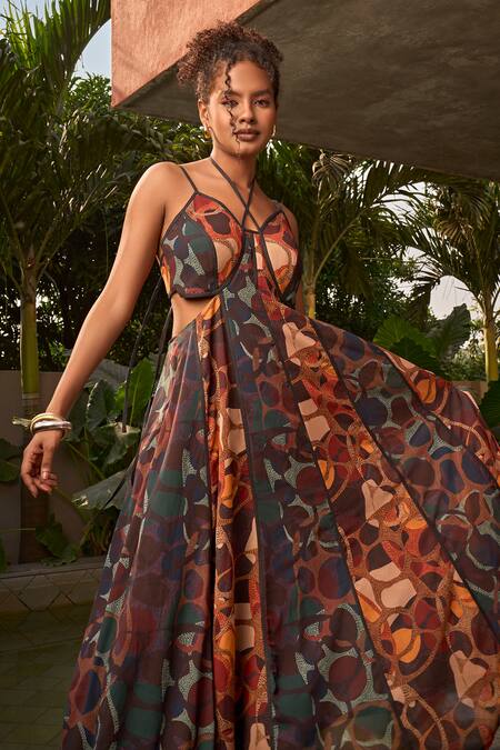 ZiP by Payal & Zinal_Blue Georgette Halter Neck Summer Affair Geometric Print Dress _Online_at_Aza_Fashions