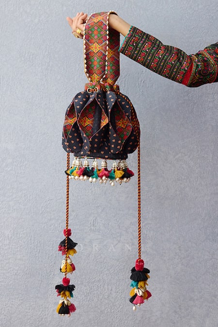 Torani_Black Tassels Dil Shaad Juni Potli _Online_at_Aza_Fashions