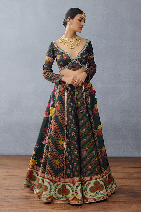 Buy Torani Green Jersey Tassels, Embroidery Dil Shaad Rukmani Printed Lehenga Set Online at Aza Fashions Buy_Torani_Green Jersey Tassels, Embroidery Dil Shaad Rukmani Printed Lehenga Set _Online_at_Aza_Fashions