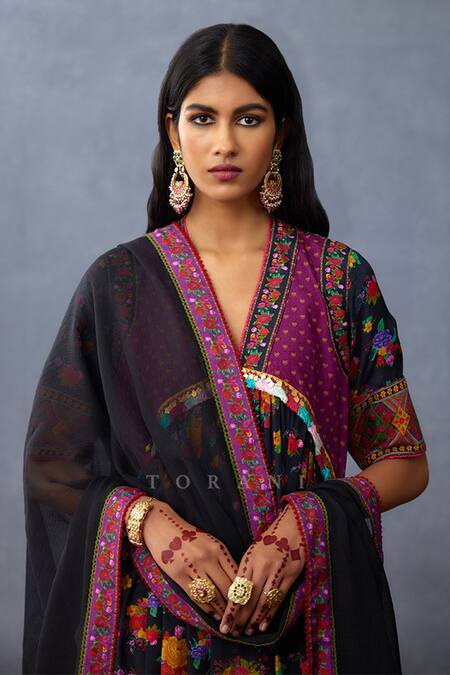 Buy Torani Black Cotton, Chanderi, Kota Doria Tassels, Dil Shaad Aafiya Printed Kurta Set Online at Aza Fashions Buy_Torani_Black Cotton, Chanderi, Kota Doria Tassels, Dil Shaad Aafiya Printed Kurta Set _Online_at_Aza_Fashions